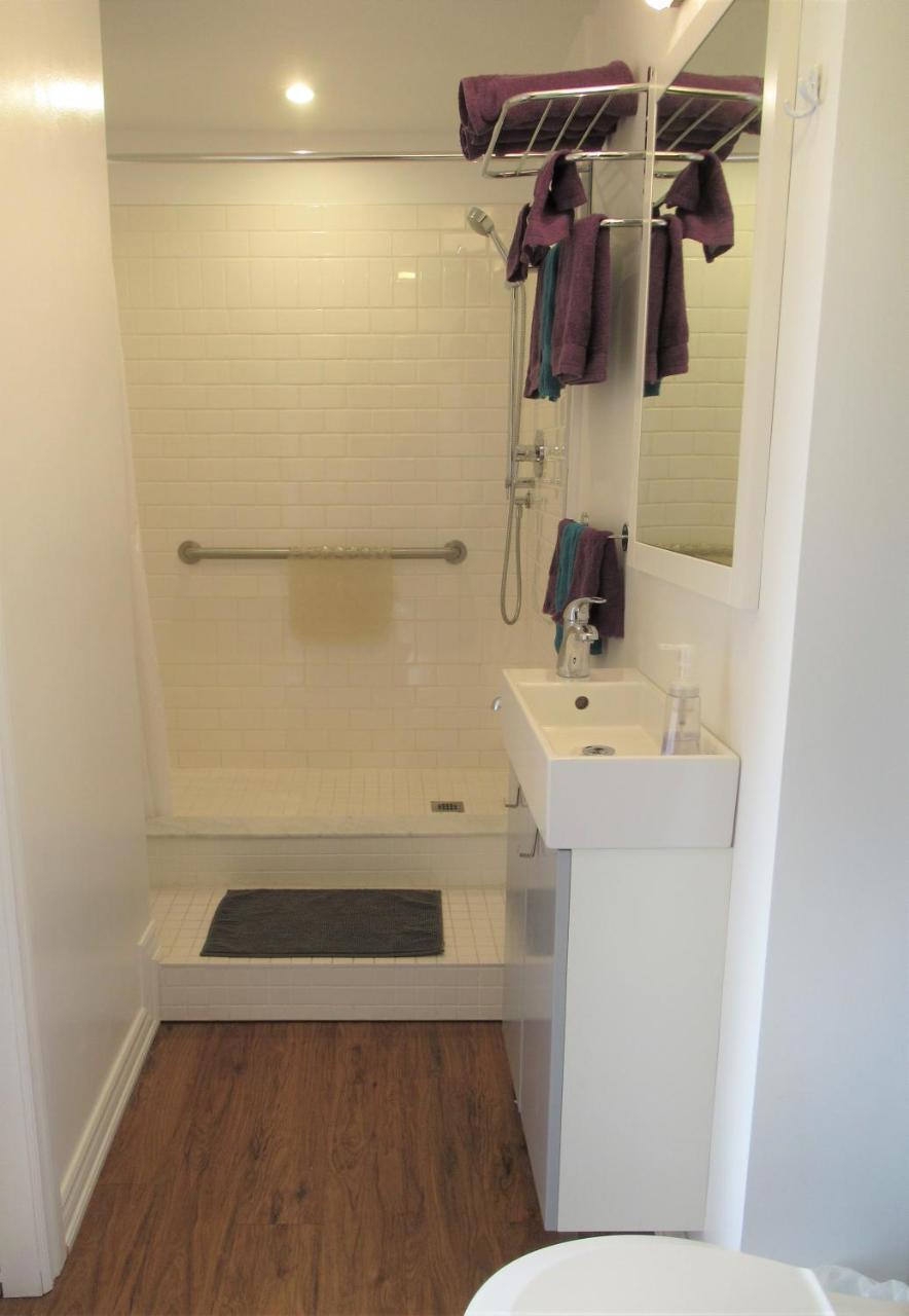Dovercourt Village Mews Toronto Ngoại thất bức ảnh